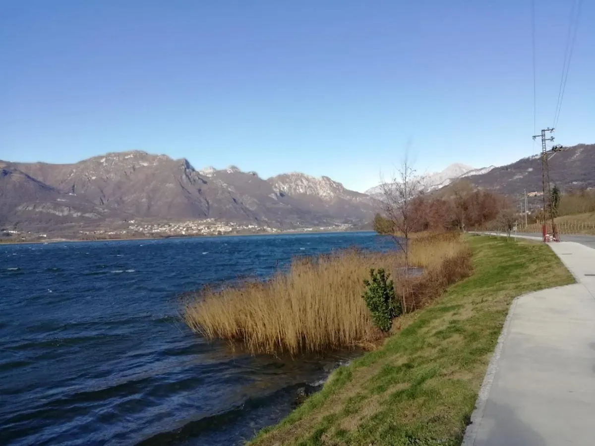 La Poesia Del Lago Oggiono 0*,  Italie